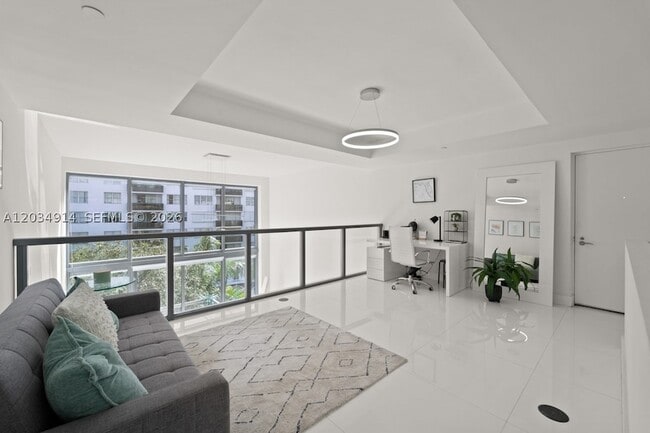 Building Photo - 6000 Collins Ave