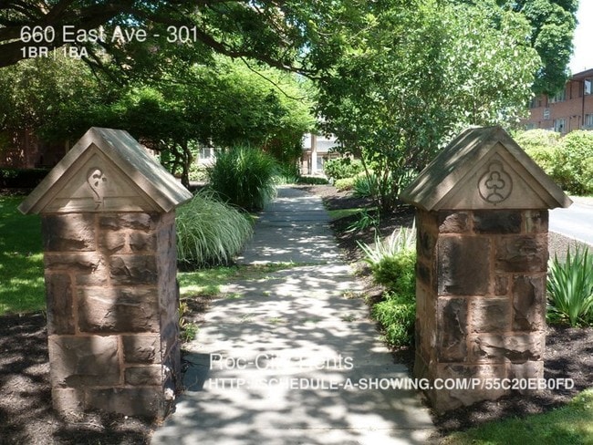 Building Photo - 660 East Ave