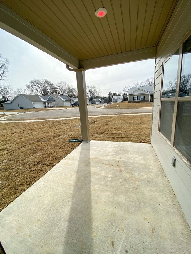 Building Photo - 3 bed, 2 bath in Oakland built in 2023 /// $$ move in special if move in by 1/22/26