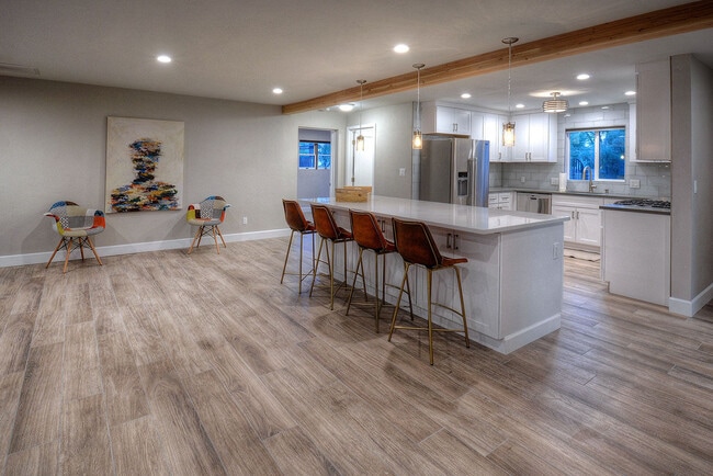 Building Photo - PRELEASE FOR AUGUST 2026 - Gorgeous Brick ...