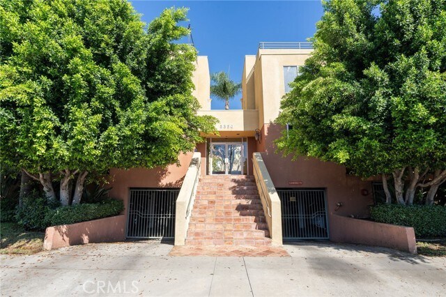 Building Photo - 5350 Sepulveda Blvd