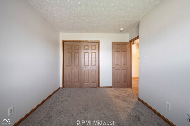 Building Photo - 1092 Cobra Dr