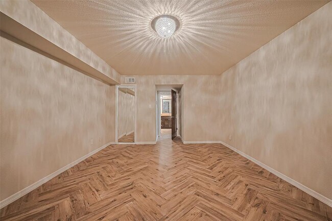Building Photo - 4633 Wild Indigo St