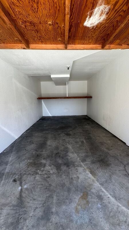 Building Photo - 616 N Pasadena Ave