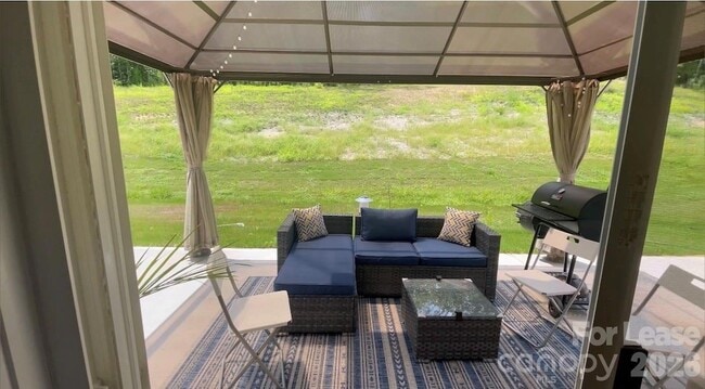 Building Photo - 10188 Harvest Gold Dr