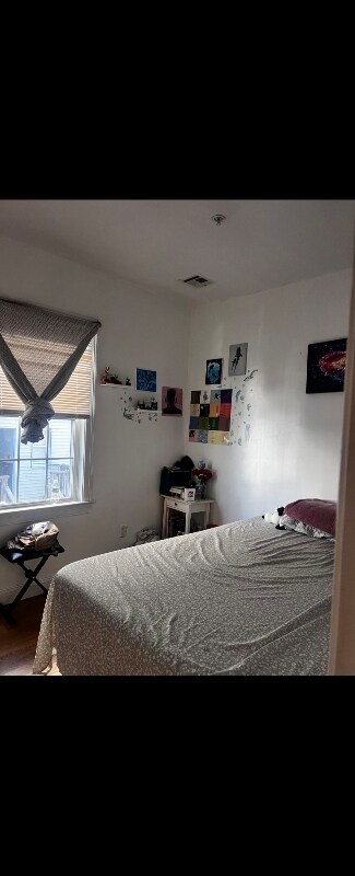 Building Photo - 190 Campbell Ave