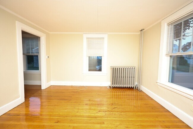 Building Photo - 30 Sheppard Ave