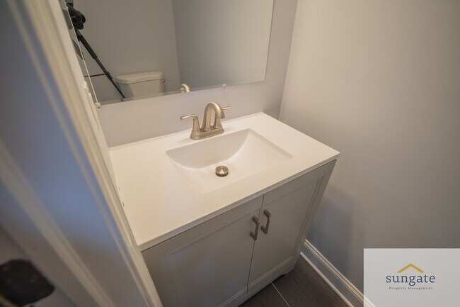 Building Photo - 43 Wellspring Cir