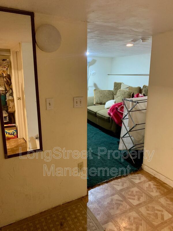 Building Photo - 227 NW 23rd St