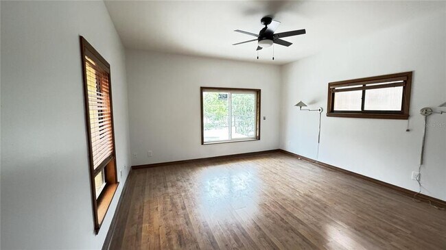 Building Photo - 201 Blanca Ave