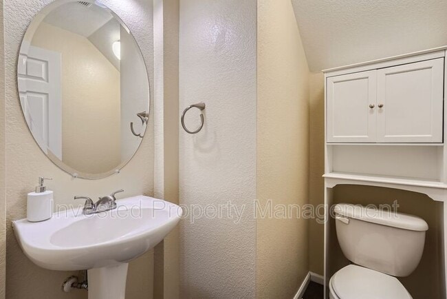 Building Photo - 11234 Osage Cir