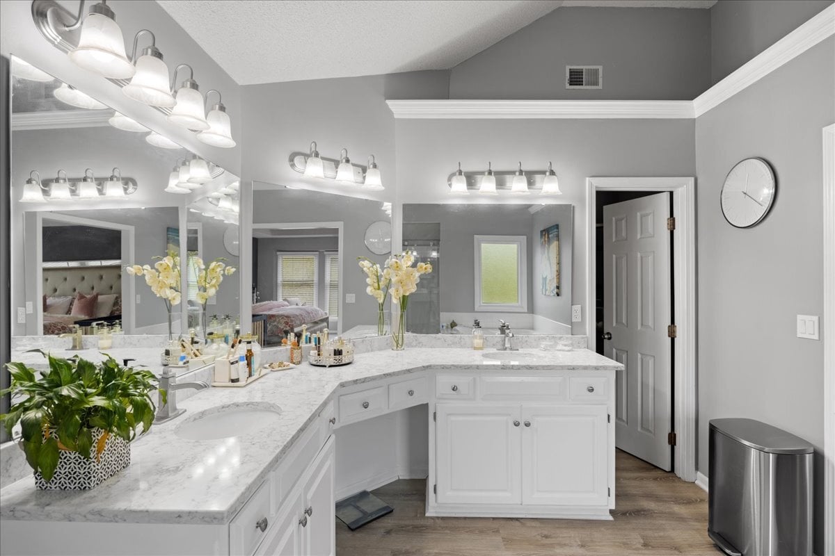 Master Bath - 8004 W 146th St