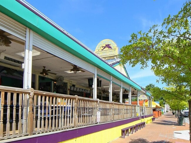 Building Photo - 5400 Ocean Blvd