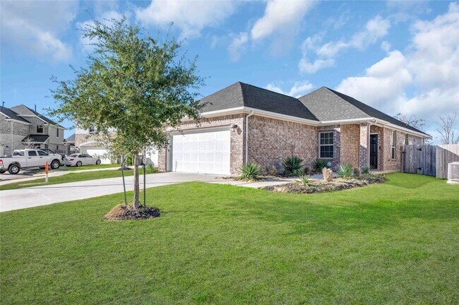 Building Photo - 31642 Heguy Pass