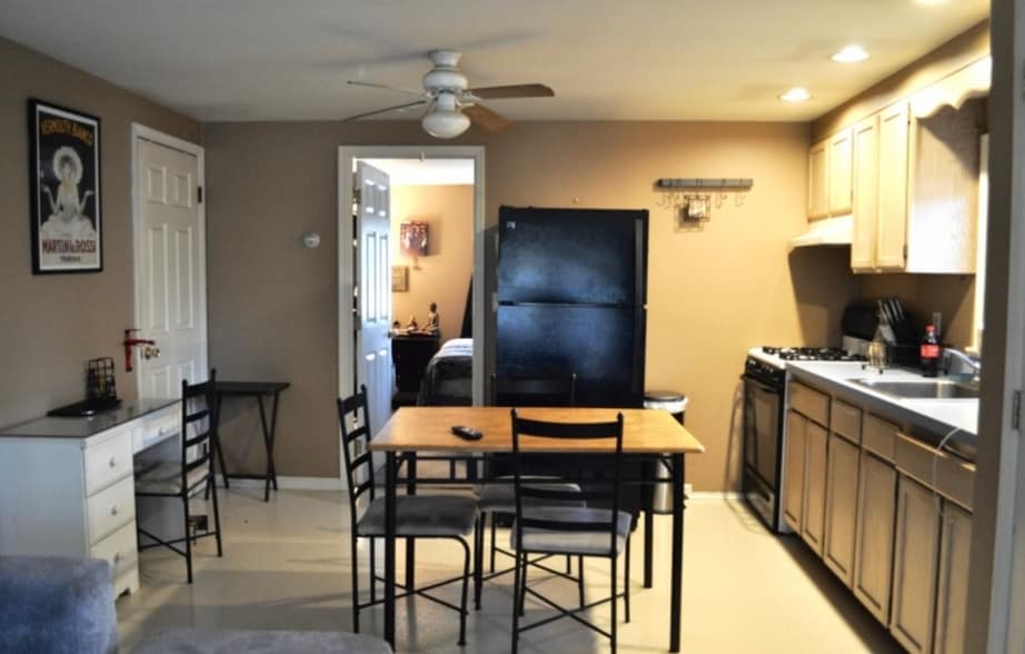 Kitchen - 49 Dickerson Rd