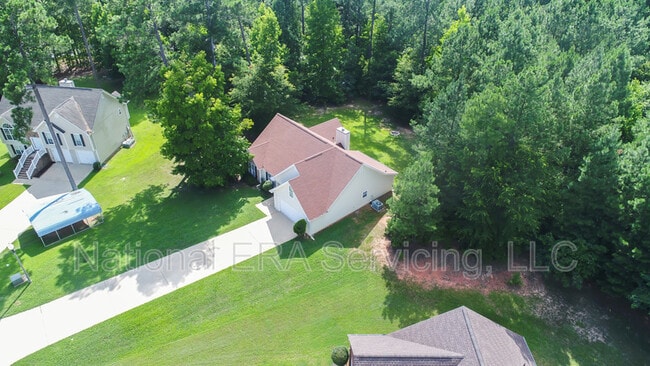 Building Photo - 105 Stoneybrook Dr