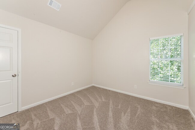 Building Photo - 3958 Waldrop Hills Dr