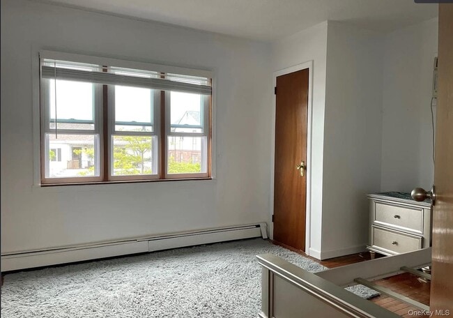 Building Photo - 418 E Olive St