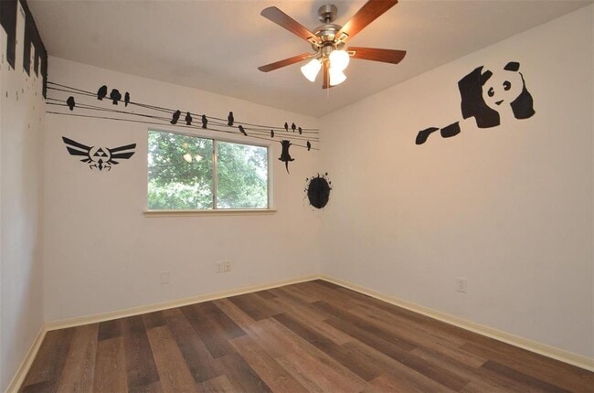 Building Photo - 1306 Plum Park Dr