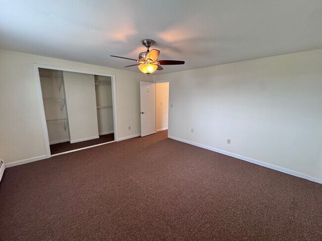 Building Photo - Newly Renovated Year-Round Apartments – St...