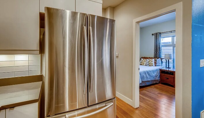 Kitchen - 1285 Xavier St