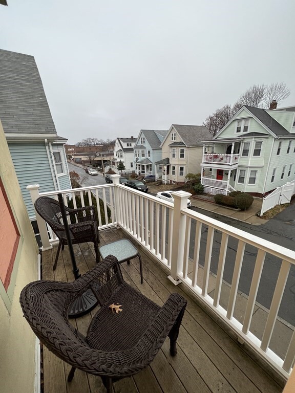 Building Photo - 29 Cohasset St