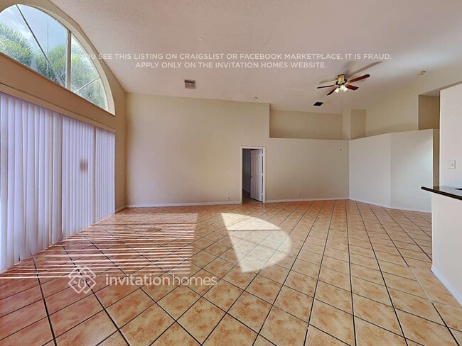 Building Photo - 1140 NW 184th Terrace