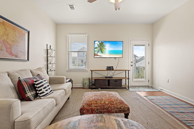 Building Photo - 4555 Grand Key Loop W