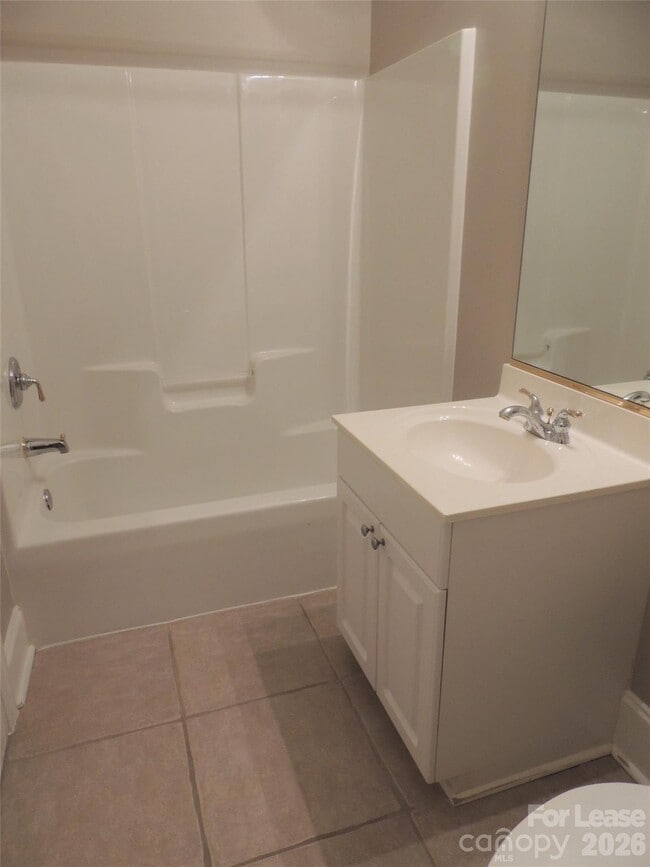 Building Photo - 14555 Adair Manor Ct