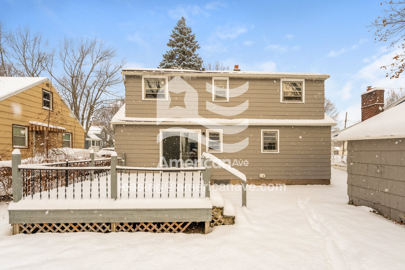 Building Photo - 85 Mc Ardle St