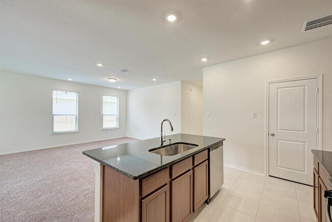 Building Photo - 1636 River Plateau Dr