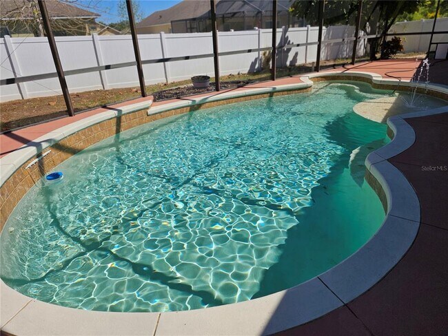 Building Photo - 1930 Saddlewood Ct