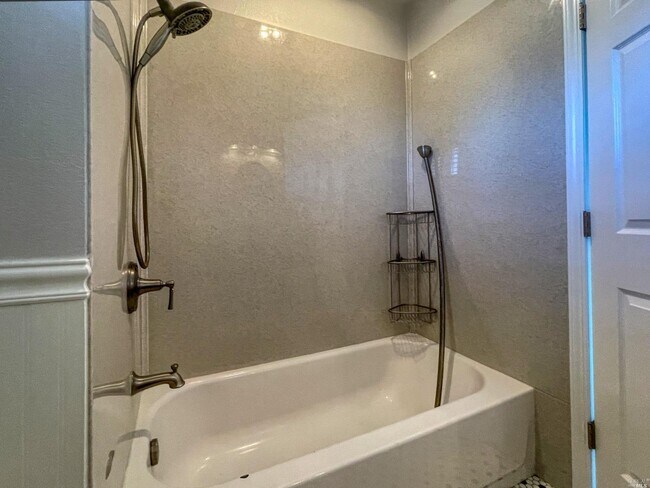 Building Photo - 1521 Genesis Ct