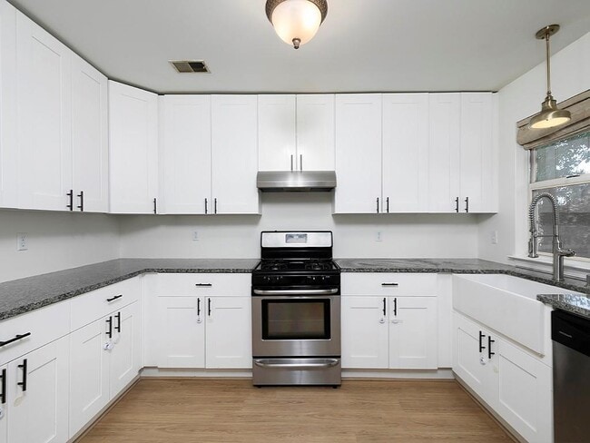 Building Photo - 1147 Haven Brook Pl