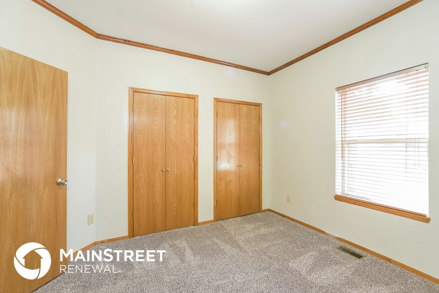 Building Photo - 2817 Asheforde Oaks Blvd