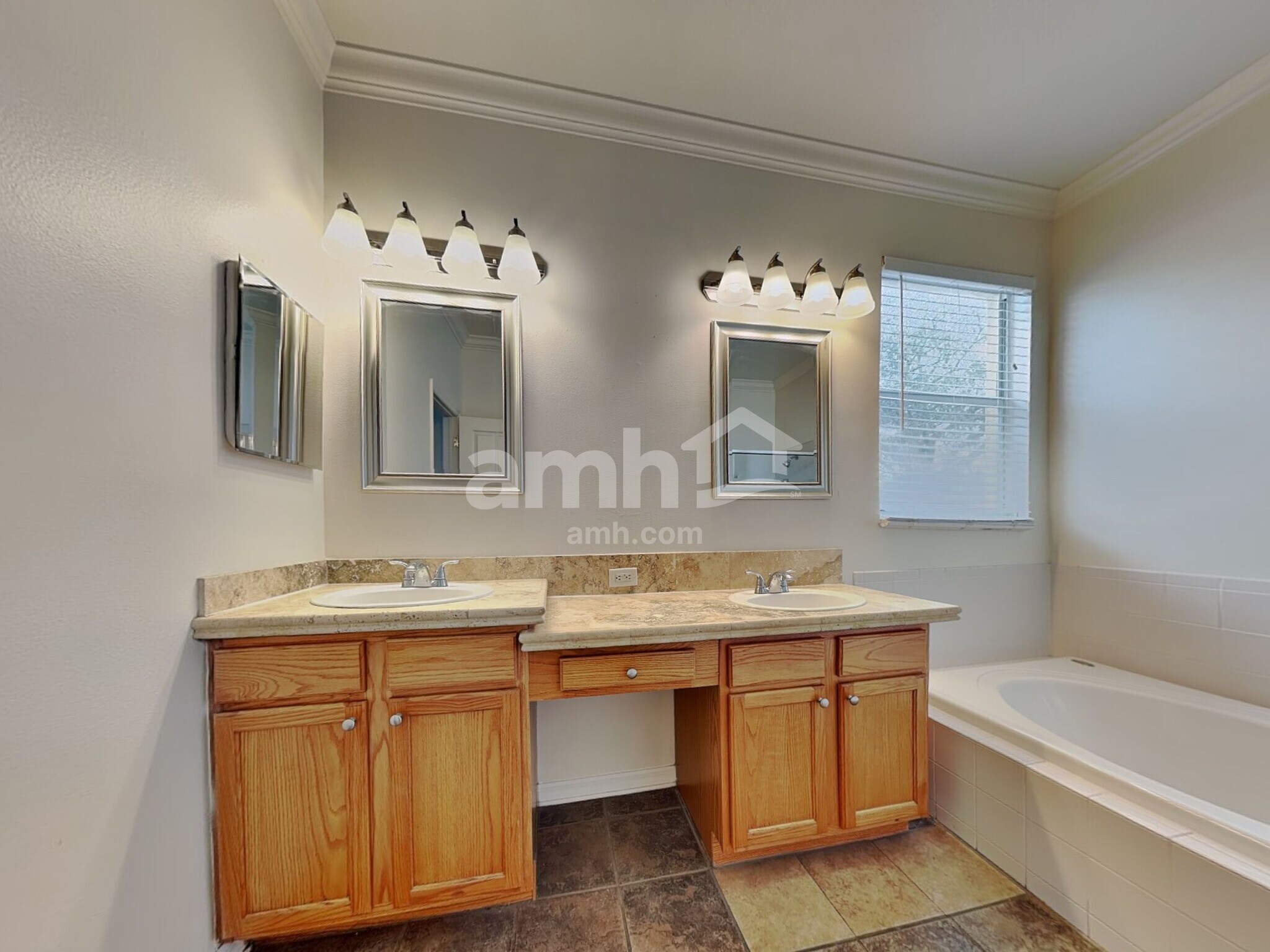 Building Photo - 4324 Brandon Ridge Dr