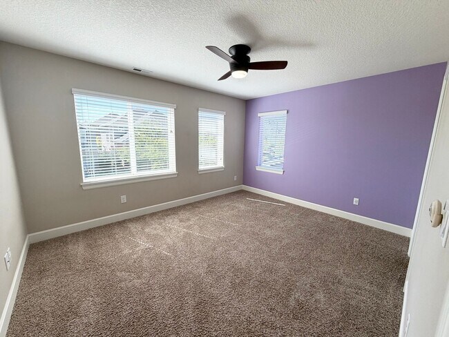 Building Photo - Beautiful 5 Bedroom with Den/Office and Large Bonus Room in Bethany Ridge!!!