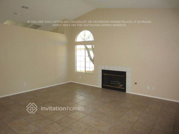 Building Photo - 78421 Orcabessa Dr