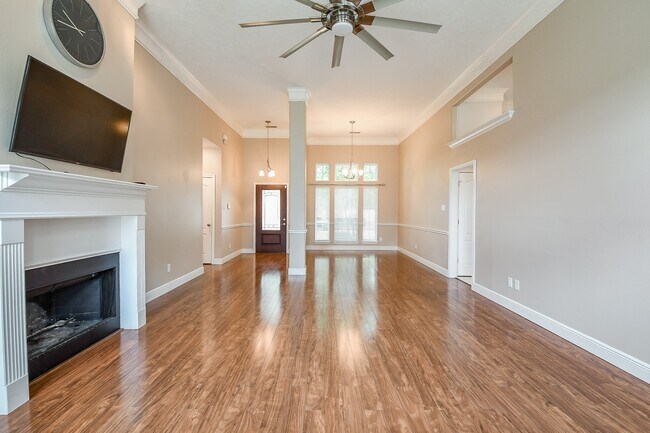 Building Photo - 21818 Windsor Castle Dr