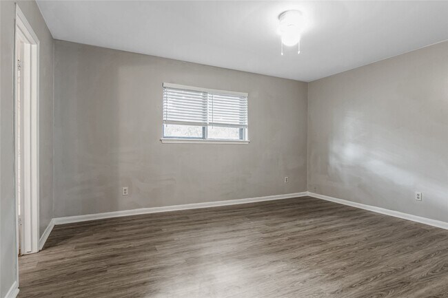 Building Photo - 1507 Sweet Grass Trail