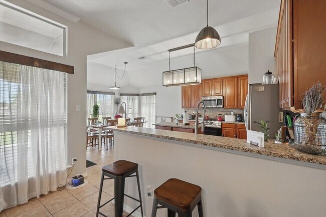 Building Photo - 108 Shumard Dr