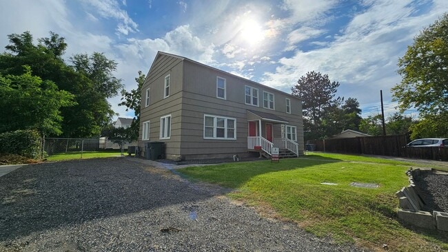 Building Photo - Cul-de-Sac Living in Central Richland, 3 b...