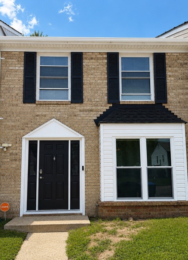 Building Photo - 649 Govenors Way