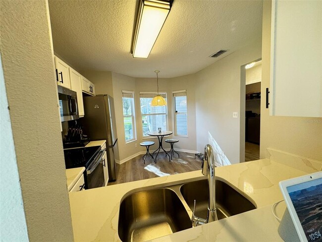 Building Photo - 4977 Heron Run Cir