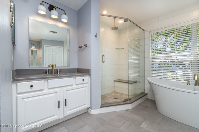 Building Photo - 3236 Helmsdale Ct