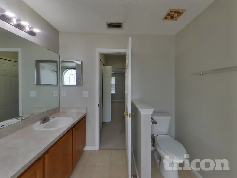 Building Photo - 2750 Archer St