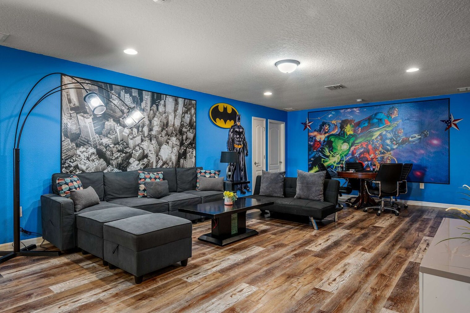 Building Photo - 1626 Lima Ave