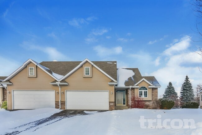 Building Photo - 1909 135th Ave NW