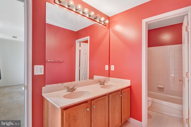 Building Photo - 14570 Collingham Pl