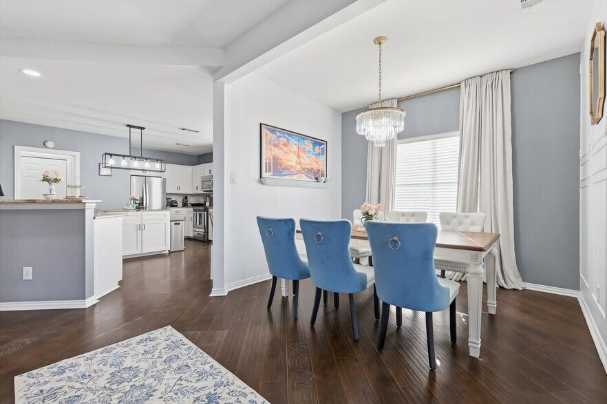 Building Photo - 537 Purdue Dr